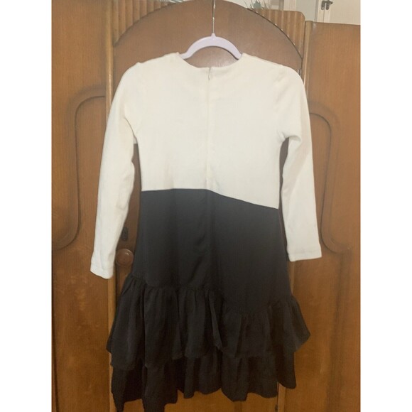 To La Roo Women’s dress white and black Mini Fitted  Size. 12. B22 - Picture 2 of 4